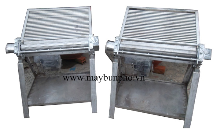 MÁY CẮT HỦ TIẾU 