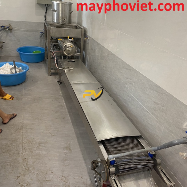 Giá máy làm bún tươi kinh doanh: Các yếu tố ảnh hưởng và lời khuyên hữu ích khi mua
